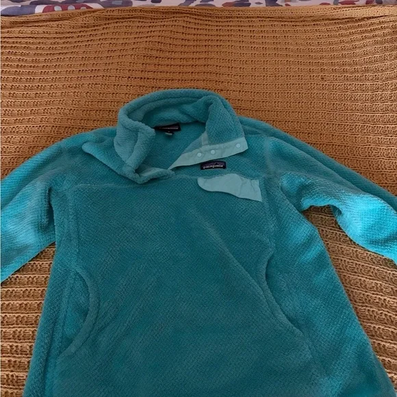 Patagonia Aqua Blue Fleece Pullover - Picture 2 of 5